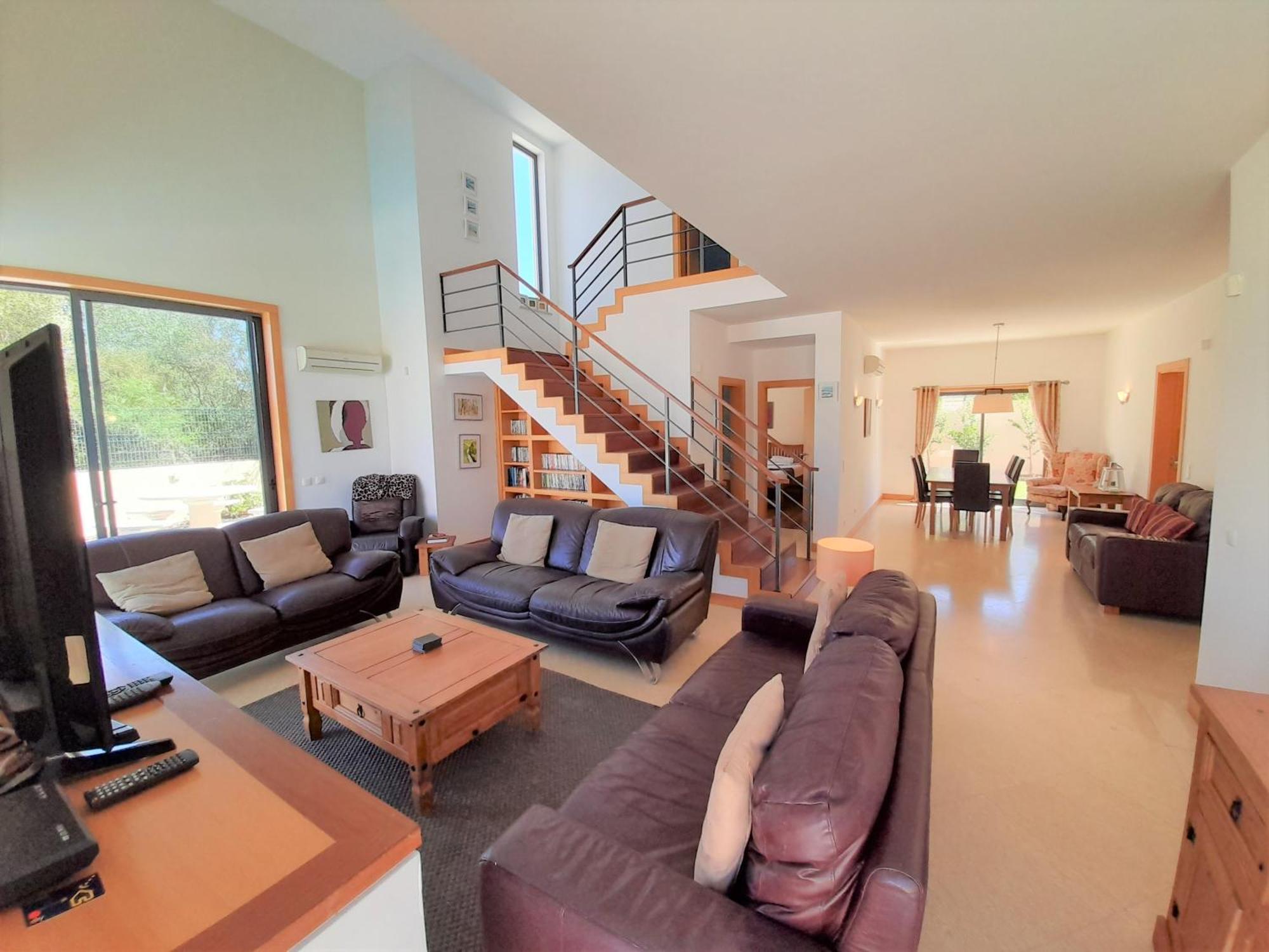 Villa Paula With Private Pool Close To The Beach And Strip Albufeira Kültér fotó