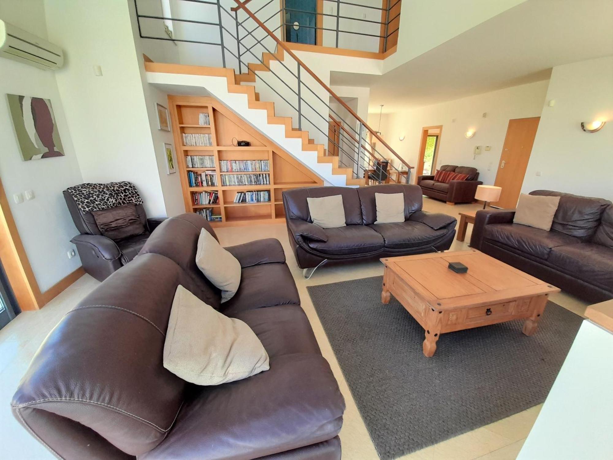 Villa Paula With Private Pool Close To The Beach And Strip Albufeira Kültér fotó